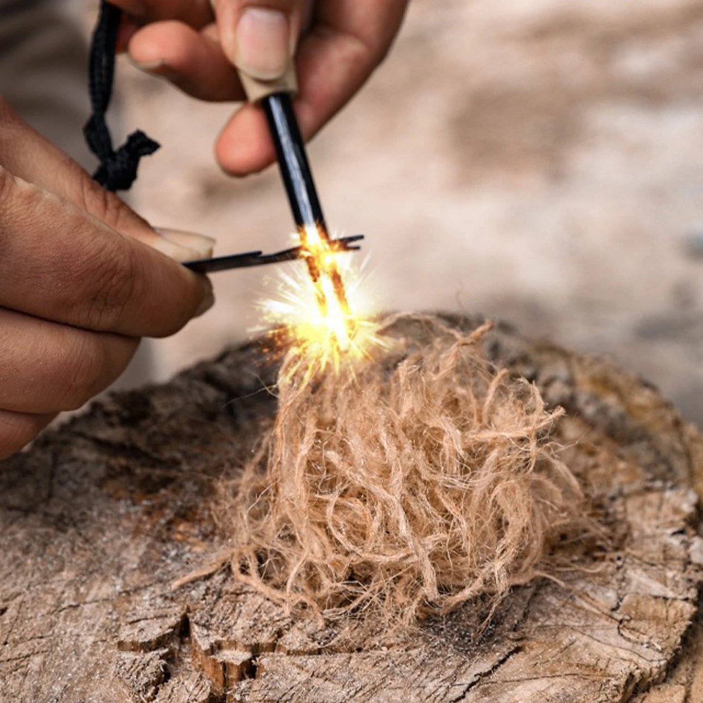Natural Tinder Rope Fire Starter – Compact Emergency Tinder for Camping, Hiking & Bushcraft